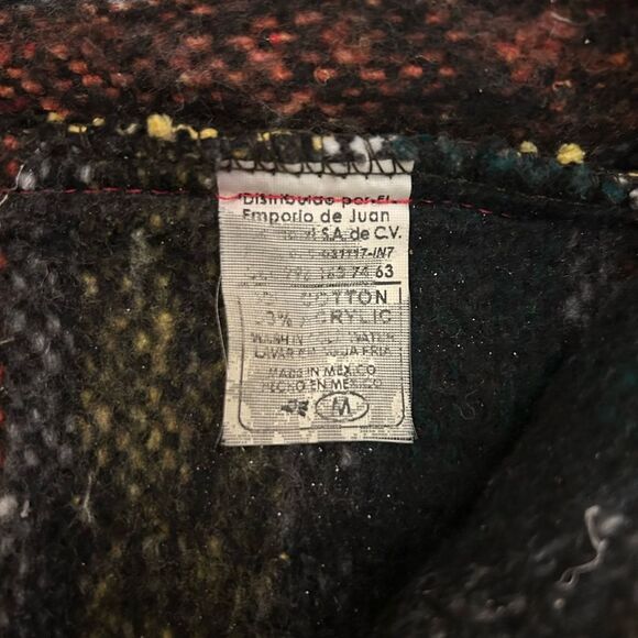 Aztec Men’s Pullover Hoodie Size Medium - Picture 4 of 4